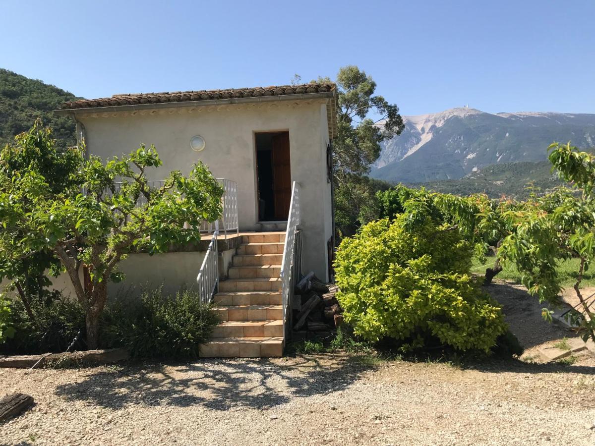 Chambre Une Fenetre Sur Le Ventoux La Clue Plaisians Exteriör bild
